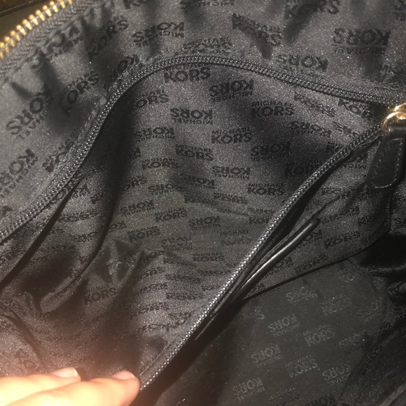 Michael Kors Tote - Picture 5 of 8